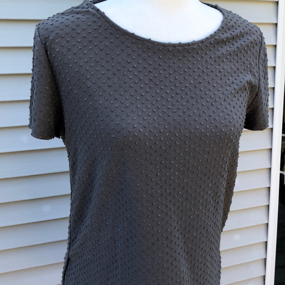 The limited gray textured tunic shirt